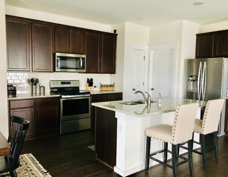 Building Photo - 741 Carol Dr