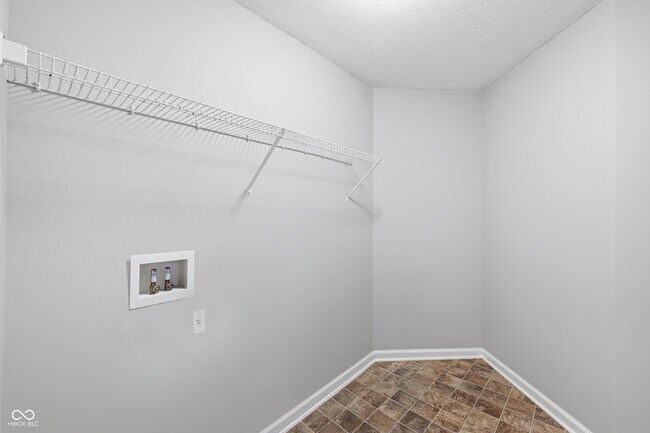 Building Photo - 8110 Eskerban Dr