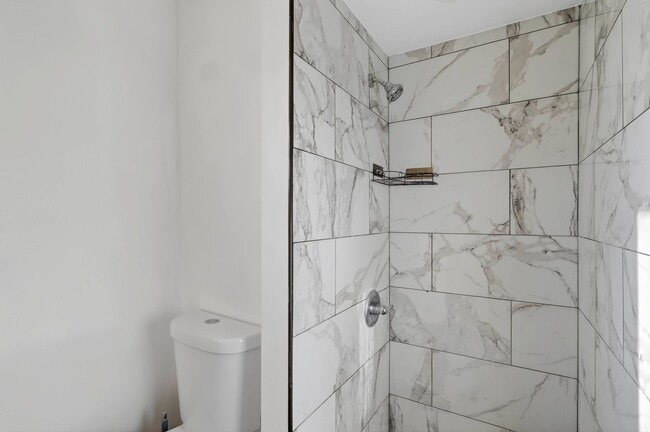 Building Photo - 13812 Kanawha Ave