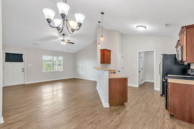 Building Photo - 258 Breakwater Dr