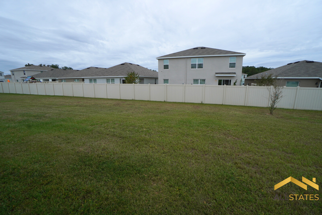 Building Photo - 640 SE 65th Terrace