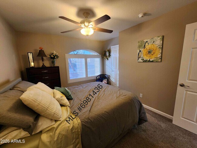 Building Photo - 15548 W Catalina Dr