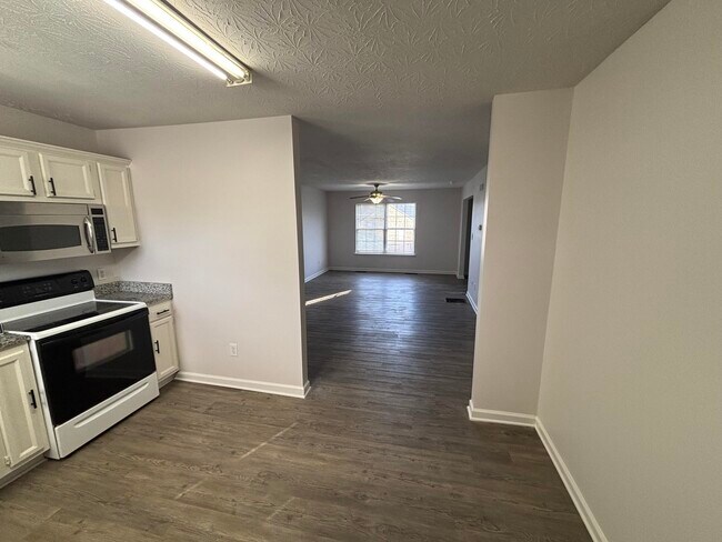 Building Photo - 312 Parker Pl