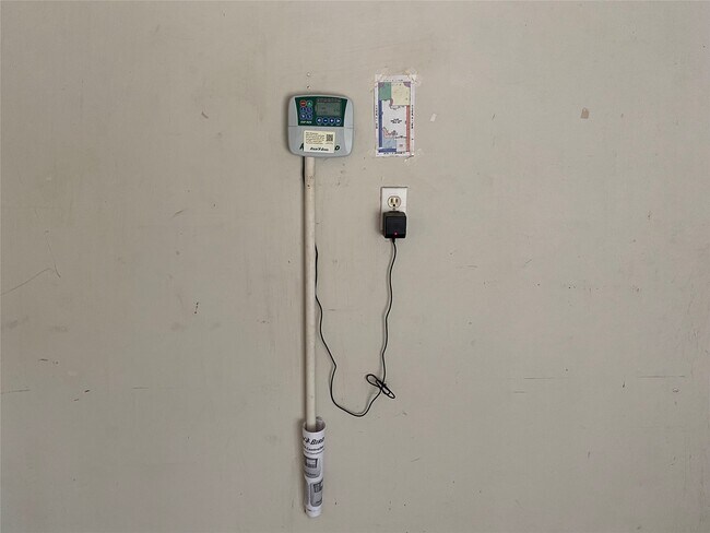 Building Photo - 20723 Spring Rose Dr