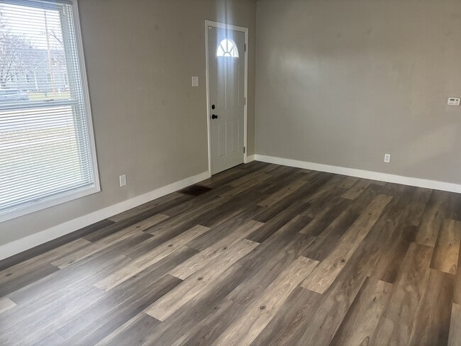 Building Photo - 1909 Williams Blvd SW