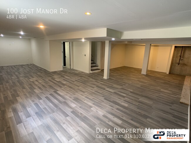 Building Photo - 4 Bedroom House