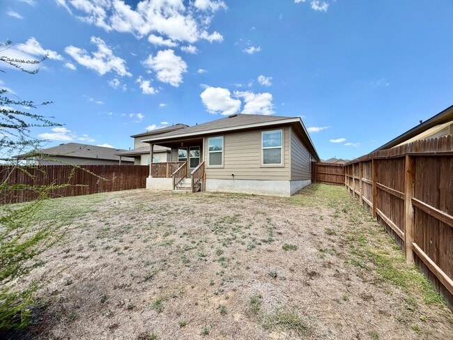 Building Photo - 4042 Bay Leaf Lp