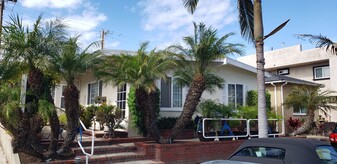Building Photo - 109 E Dolphin Ave