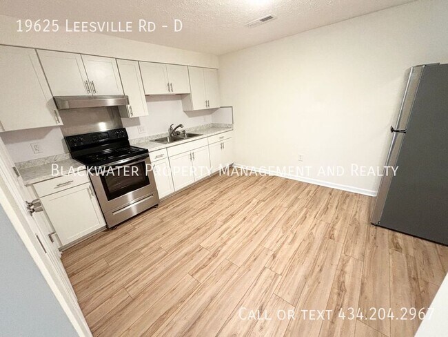 Building Photo - 19625 Leesville Rd