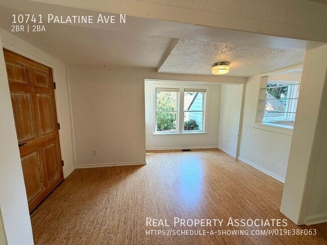 Building Photo - 10741 Palatine Ave N