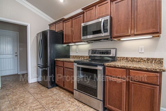 Building Photo - 805 Candlestick Dr