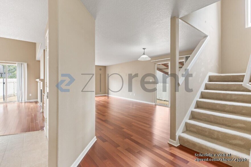Building Photo - 12393 SW 114th Terrace