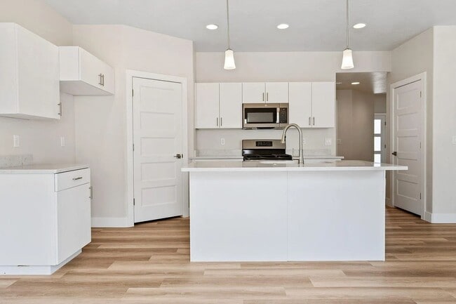Building Photo - Brand New 3 Bedroom Home with Balcony View...