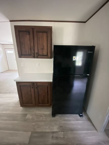 Building Photo - 208 Dawn Ave