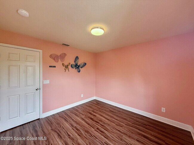 Building Photo - 4020 Millicent Cir