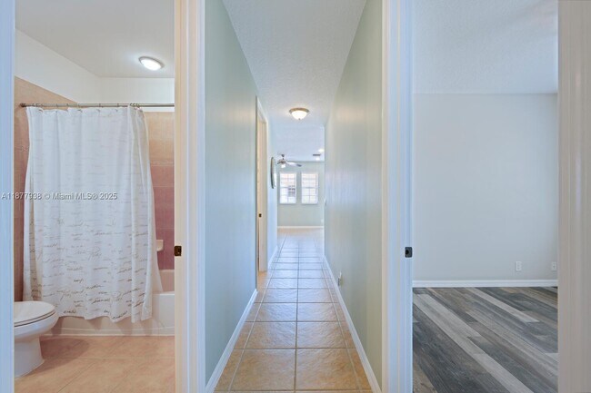 Building Photo - 198 Evergrene Pkwy