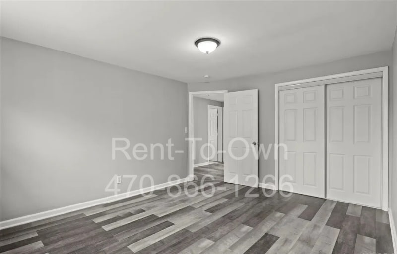 Building Photo - 386 Elmwood Ave