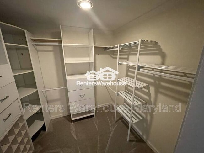 Building Photo - 2621 Fallston Rd