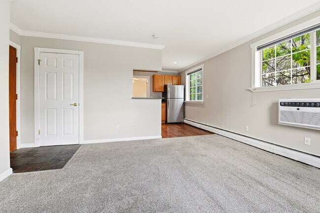 Building Photo - $1,220.95 with $300 off the first month's rent, 1 Bed - 1 Bath, Condo in Denver with Onsite Laundry!