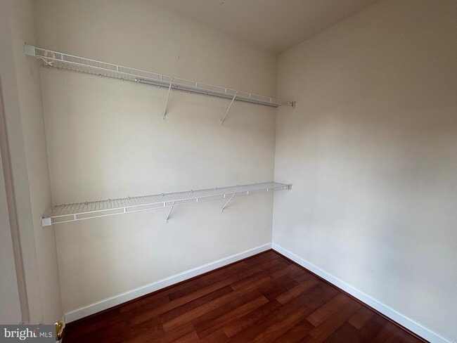 Building Photo - 635 Whetstone Glen St