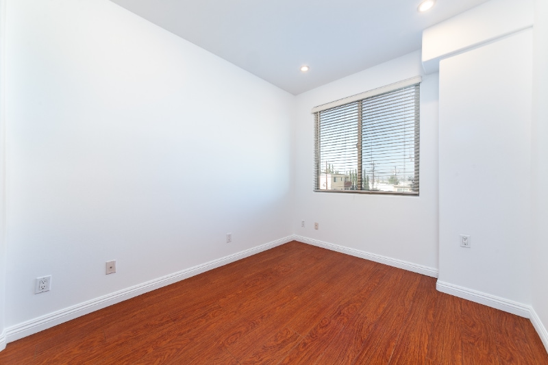 Building Photo - 5303 Satsuma Ave