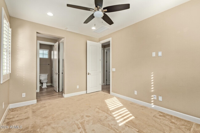 Building Photo - 4322 S Gardenia Dr