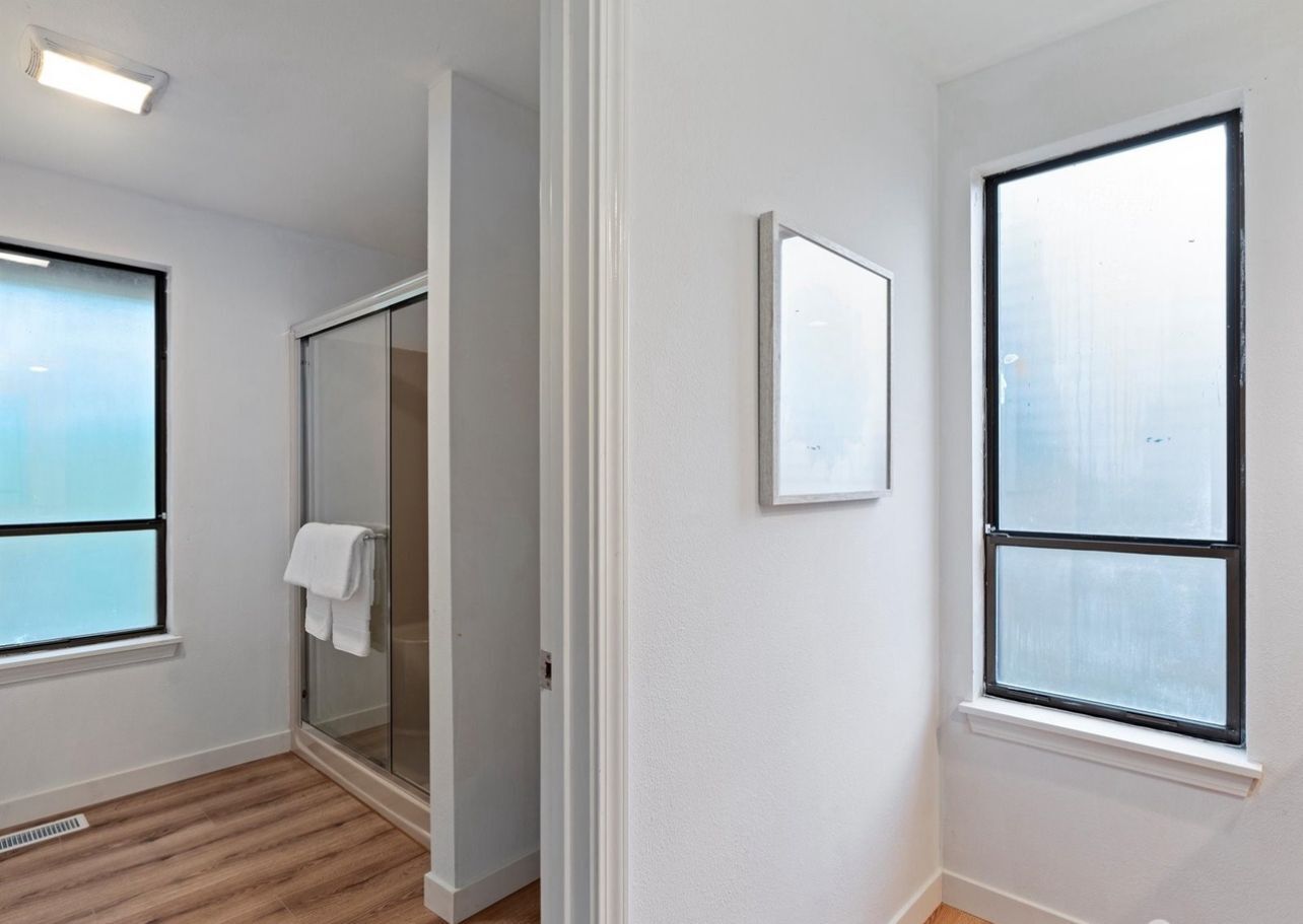 Building Photo - 10220 SE 228th St