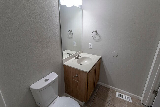 Building Photo - 5301 Currituck Ln