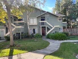 Building Photo - 34612 Pueblo Ter