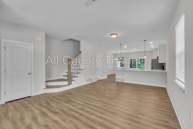 Building Photo - 267 Old Grove Ln