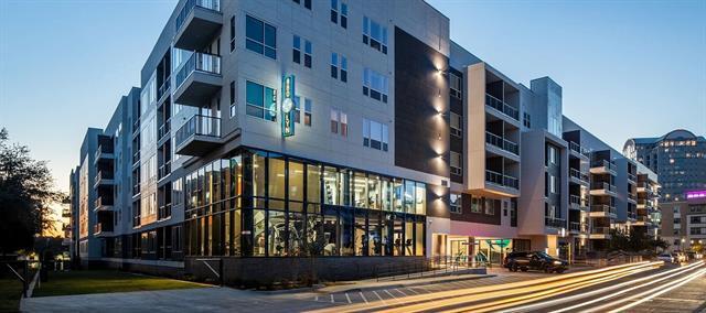 Primary Photo - 880 Lake Carolyn Pkwy