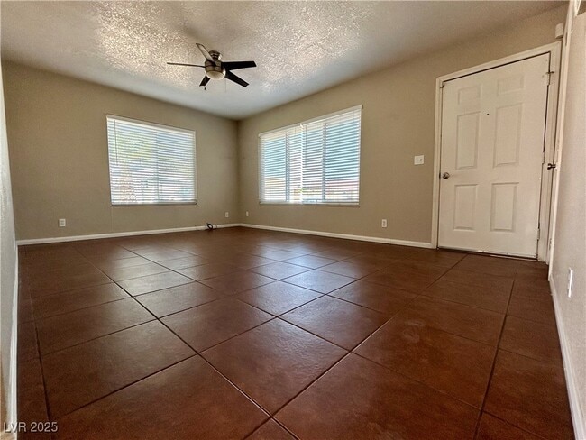 Building Photo - 7319 Clearwater Cir