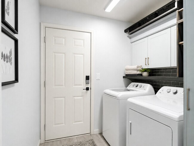 Building Photo - 4508 Stonebridge Dr