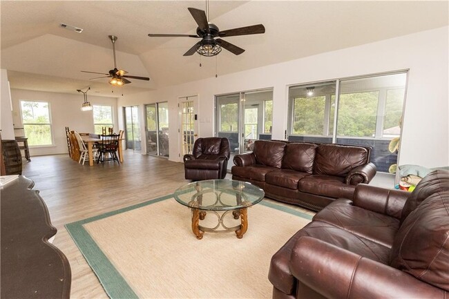Building Photo - 26321 Mildred Dr
