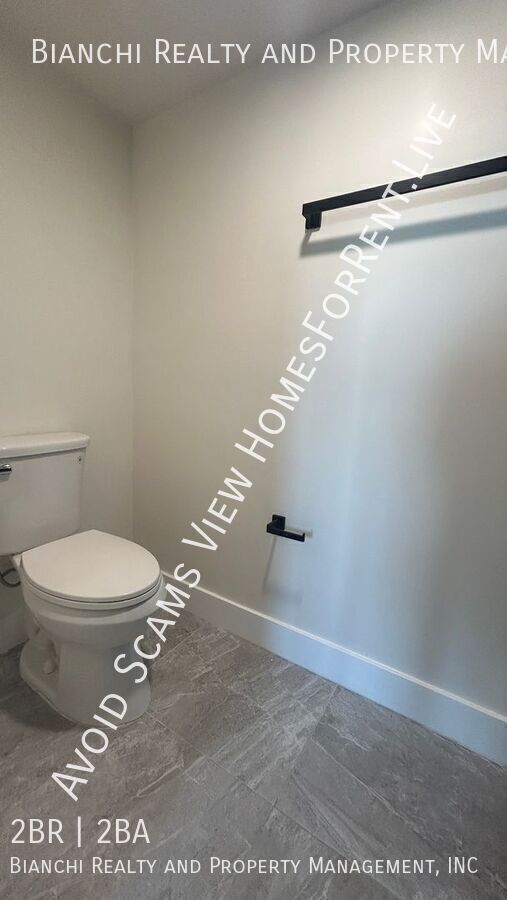 Building Photo - 2618 Cove Cay Dr