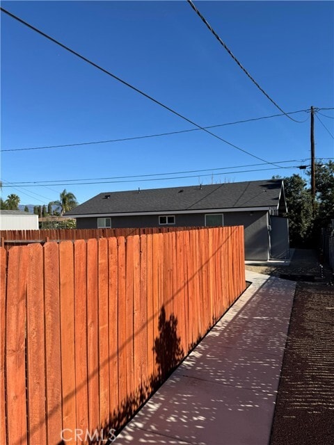 Building Photo - 1702 Kippy Dr