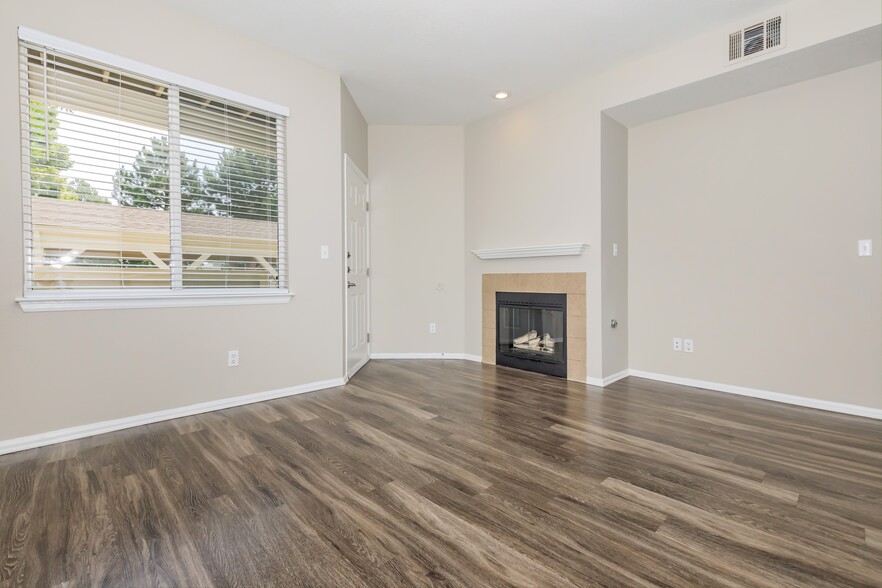 Primary Photo - Dakota at Governors Ranch