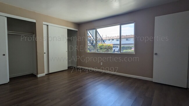 Building Photo - 1192 Mitchell Ave