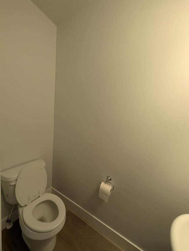 Building Photo - 2005 N 4040 W