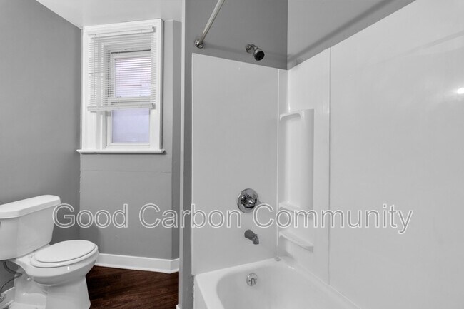 Building Photo - 1073 Grant St