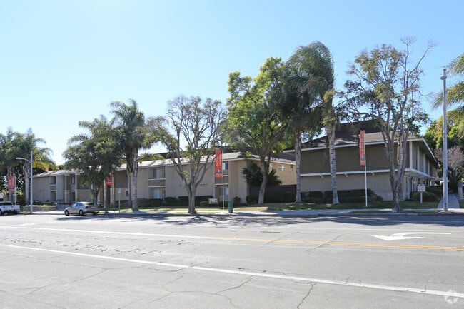 Building Photo - Ventura Beach Resort Luxury Apartments