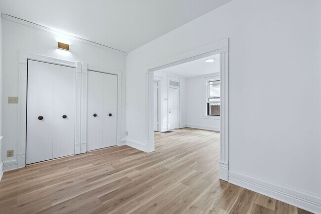 Building Photo - New THREE BED listing in Fort Wayne!