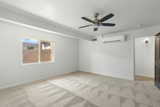 Building Photo - 8681 E Latham St