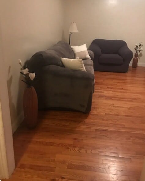 Building Photo - 189 Newport Rd