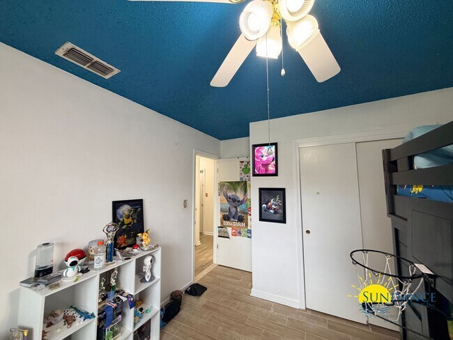 Building Photo - 102 Tanglewood Ct