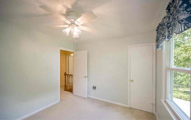 Building Photo - 4549 Lantern Pl