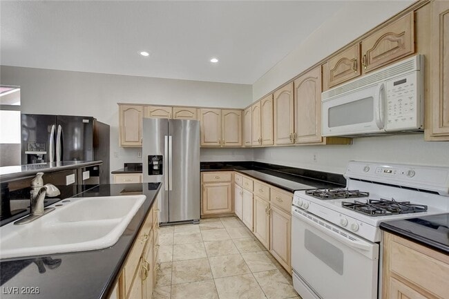 Building Photo - 1408 Reebok Terrace