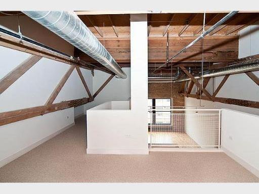 Building Photo - 2303 S Michigan Ave