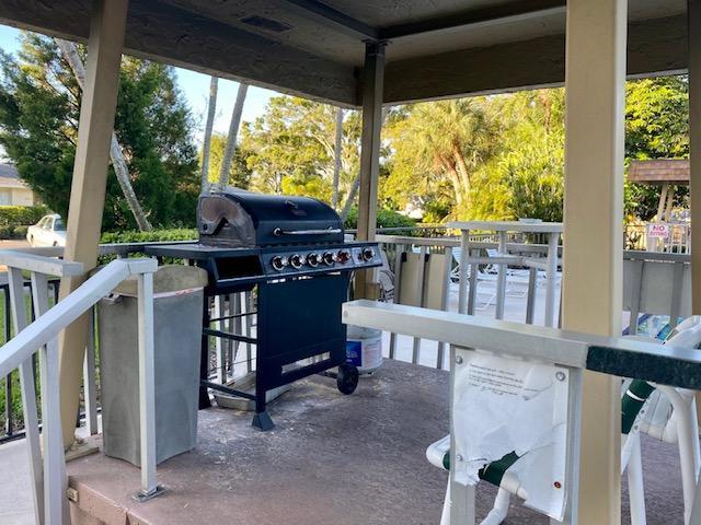 Building Photo - 8950 Park Blvd N