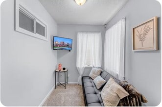 Building Photo - Furnished 1-Bedroom Apartment with Private Entrance and Free Laundry